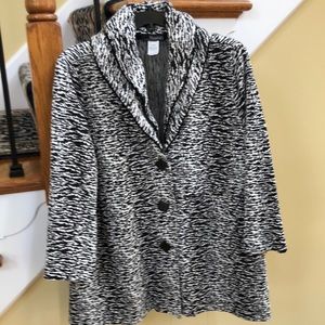 Moonlight Y & S Fashion Design black & white knit jacket, size L, NWOT